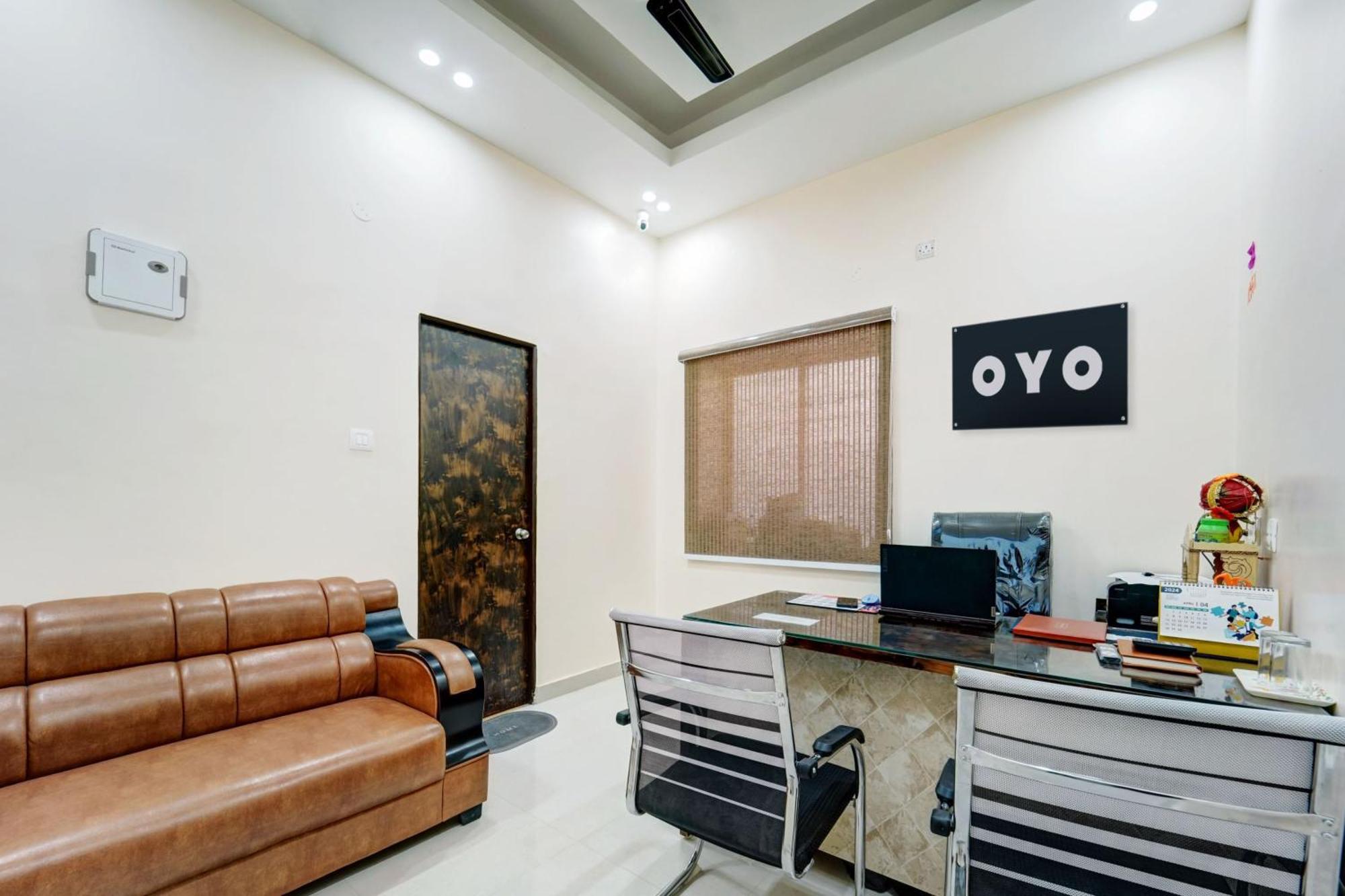 Hotel O The Elegance Resort Danapur Buitenkant foto