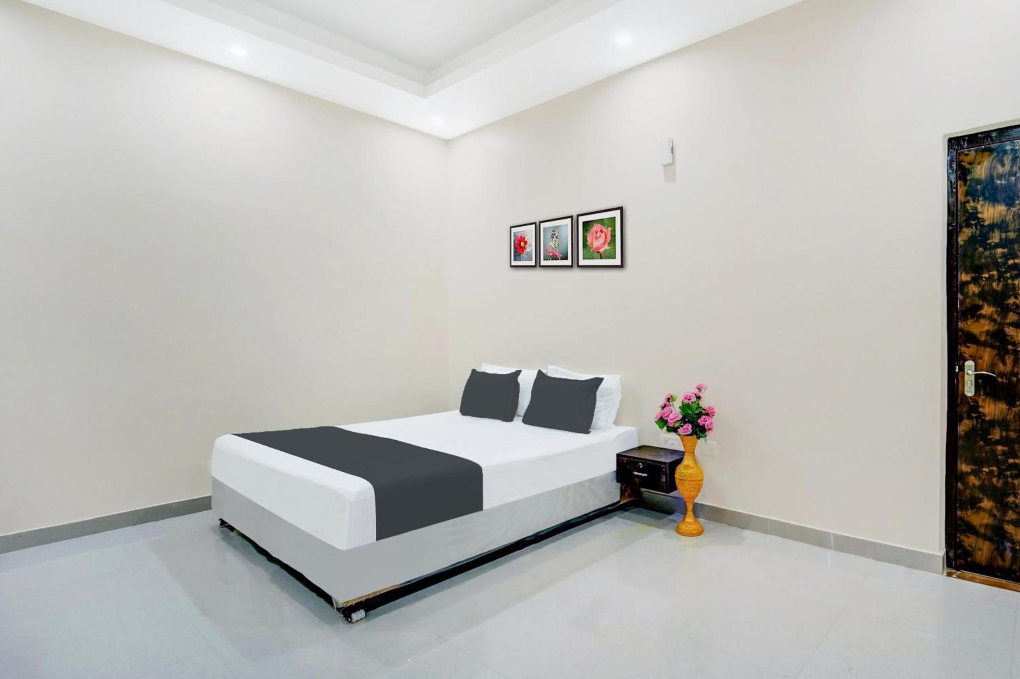 Hotel O The Elegance Resort Danapur Buitenkant foto