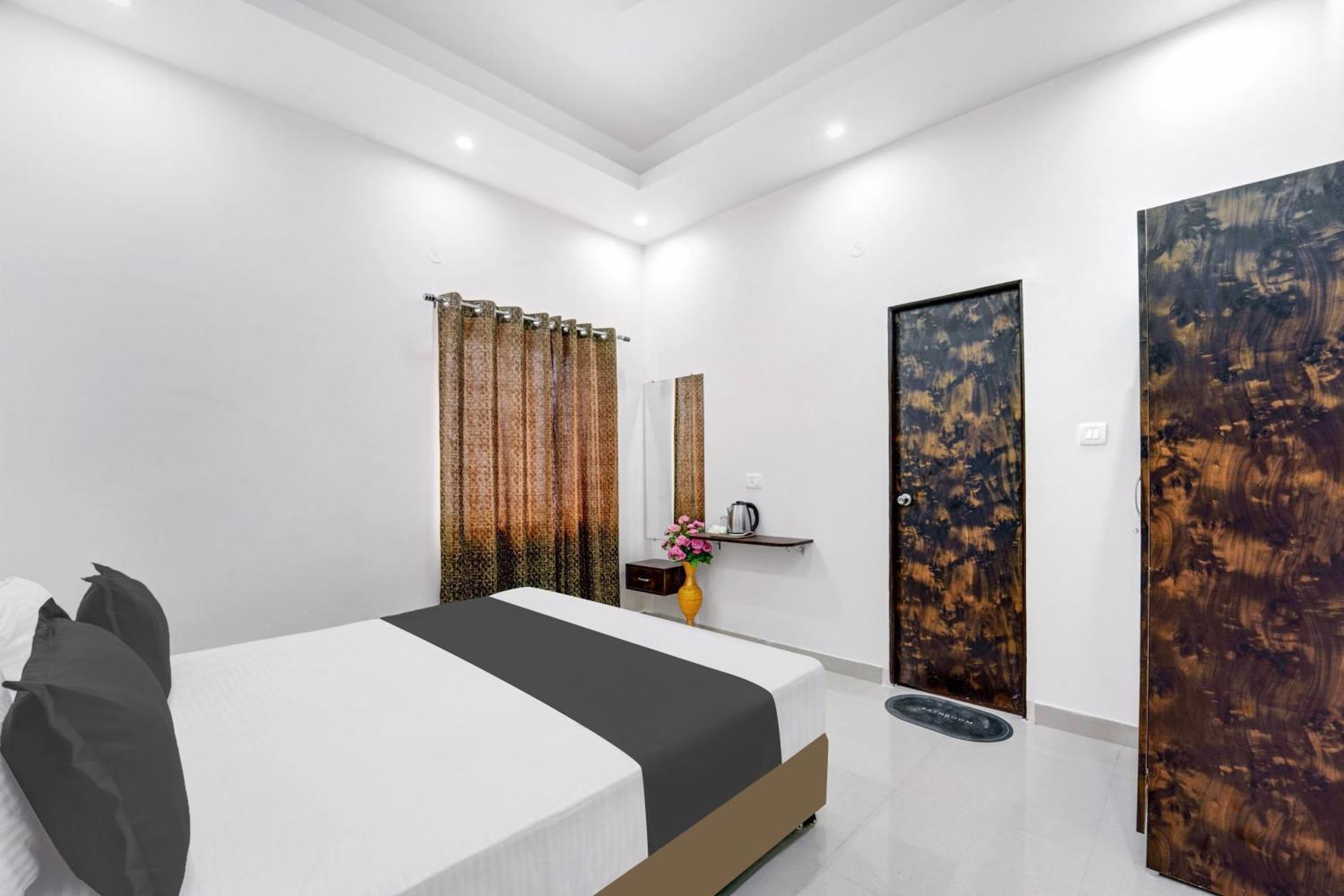 Hotel O The Elegance Resort Danapur Buitenkant foto